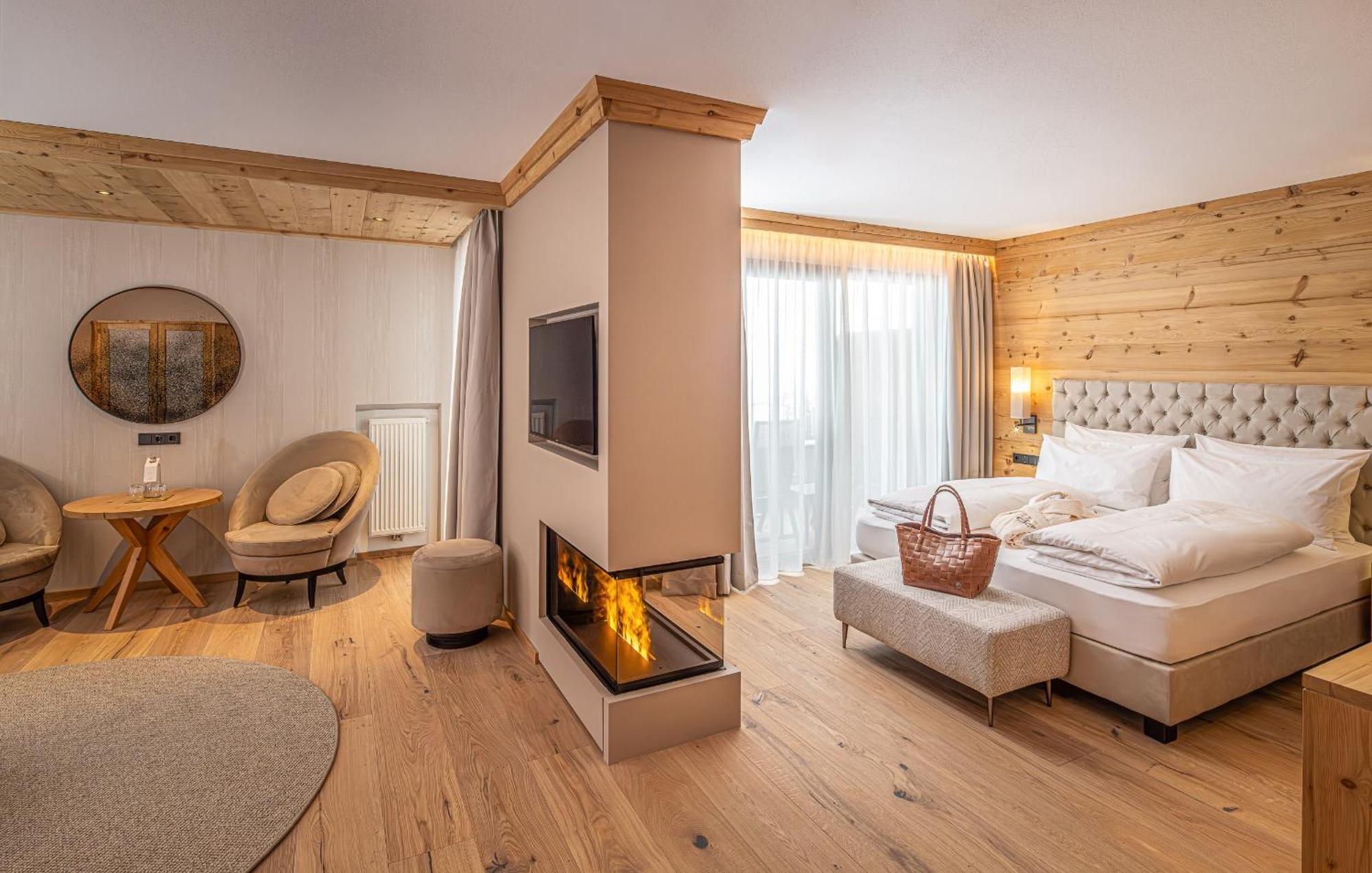 Savoy Dolomites Luxury & Spa Hotel Selva di Val Gardena Eksteriør bilde
