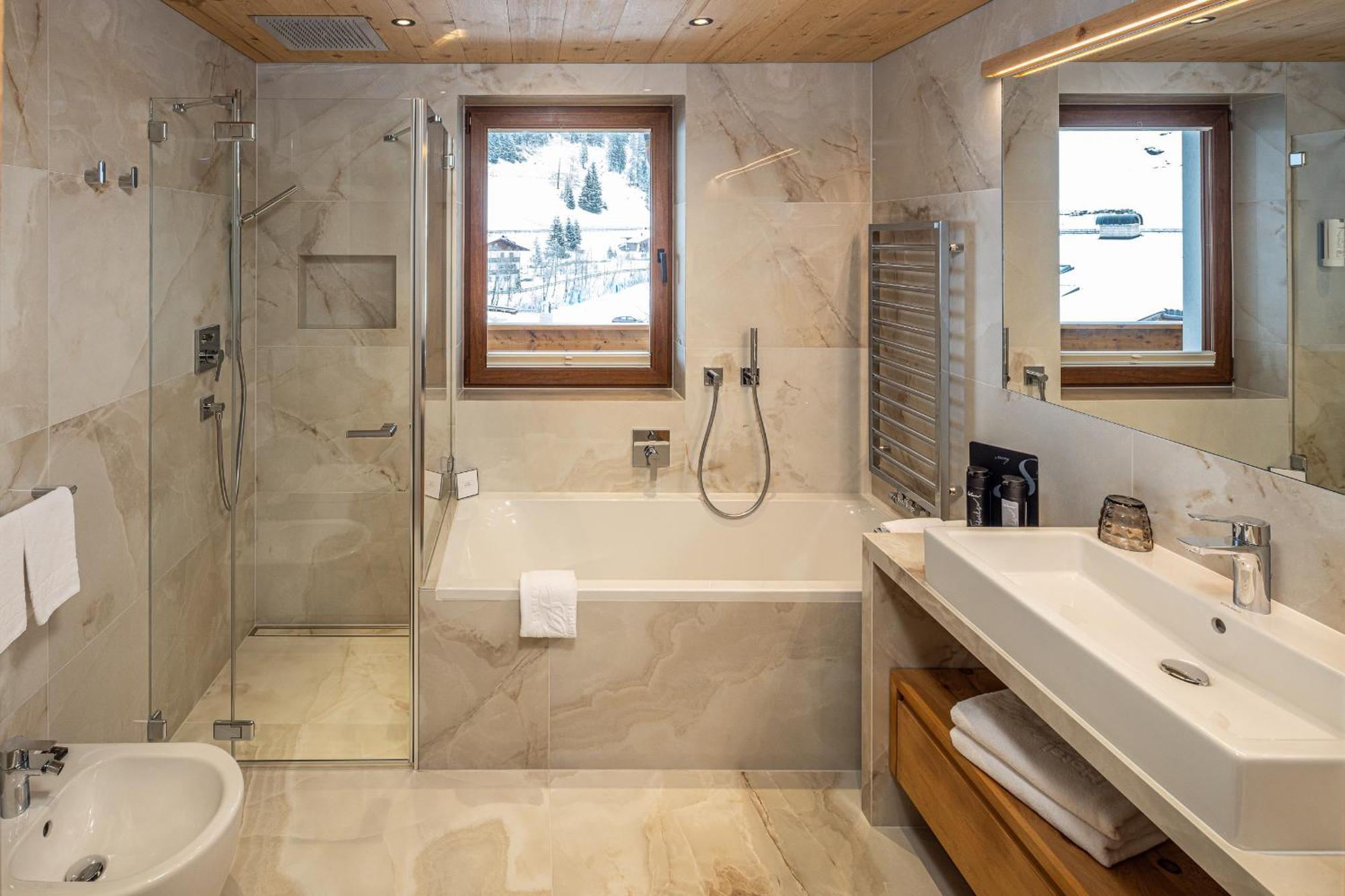 Savoy Dolomites Luxury & Spa Hotel Selva di Val Gardena Eksteriør bilde